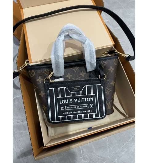 루이비통 LV 네버풀 반둘리에 인사이드 아웃 BB M12099 26.5x11x16.5cm