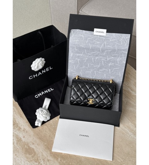 샤넬 25SS WOC 턴락 CC로고 체인 지갑 미니백 체인 조절 블랙 카프스킨 AP2289 12.3x19.2x3.5cm #아더샵