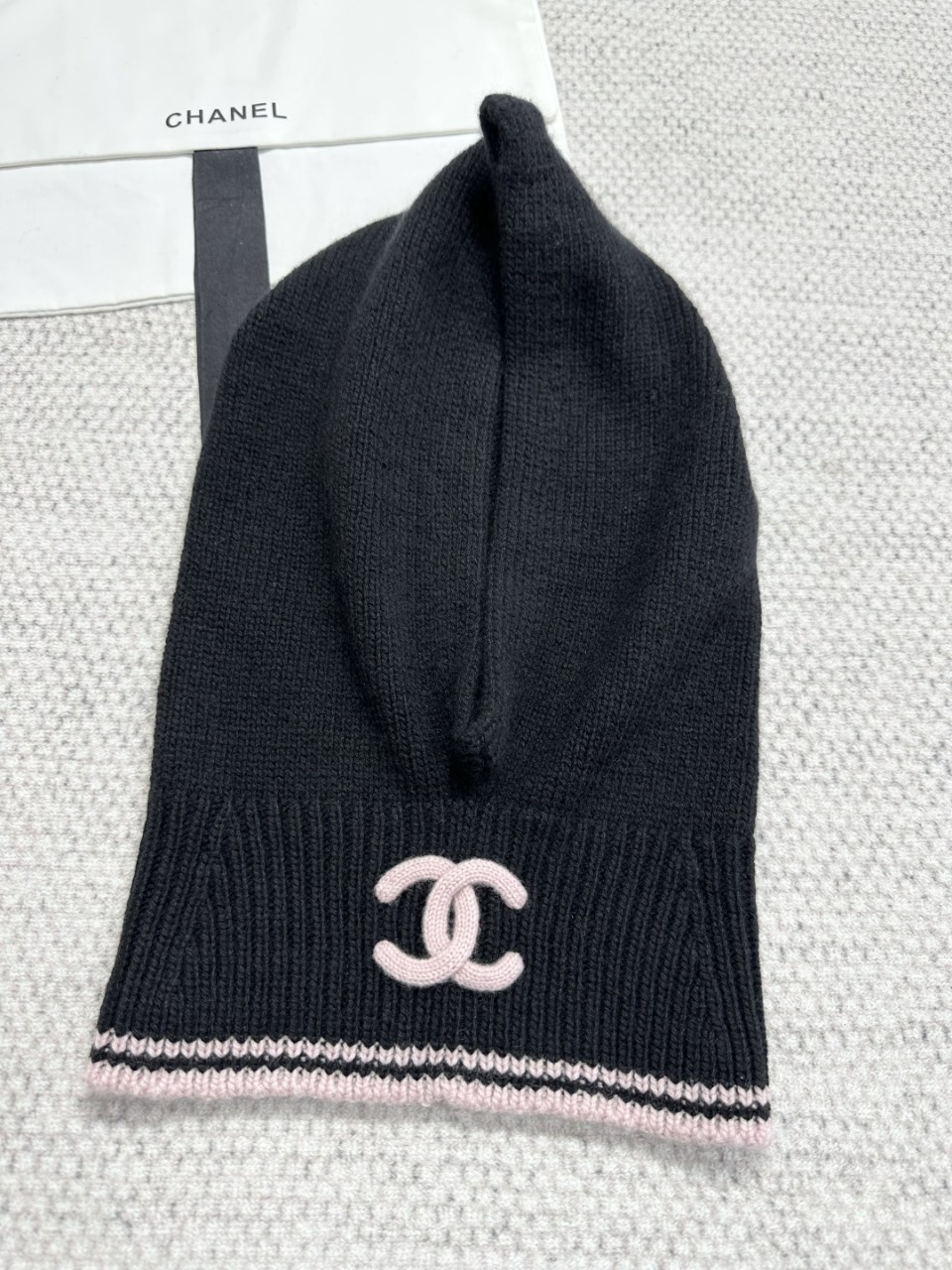 Chanel 샤넬 CC 로고 캐시미어 니 바라클라바 25FW AAB251 #타지아