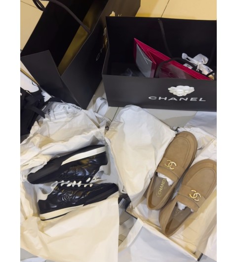 샤넬 CHANEL 25A 스웨이드 키드스킨 로퍼 G37430 35~41