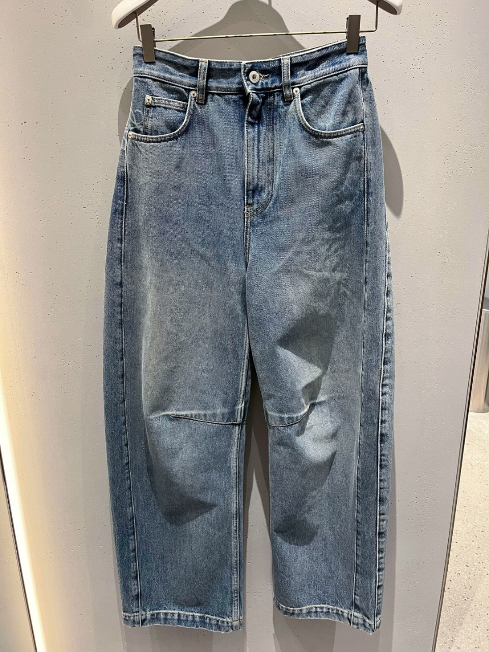 로에베 아나그램 배럴 데님 Anagram barrel jeans in denim S359Y11XCM Washed Denim 32 34 36 #터비에빵