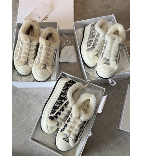 디올 워크앤디올 플랫폼 여성 스니커즈 딥블루 화이트 시어링 3컬러 KCK398OCH S56B 35~40