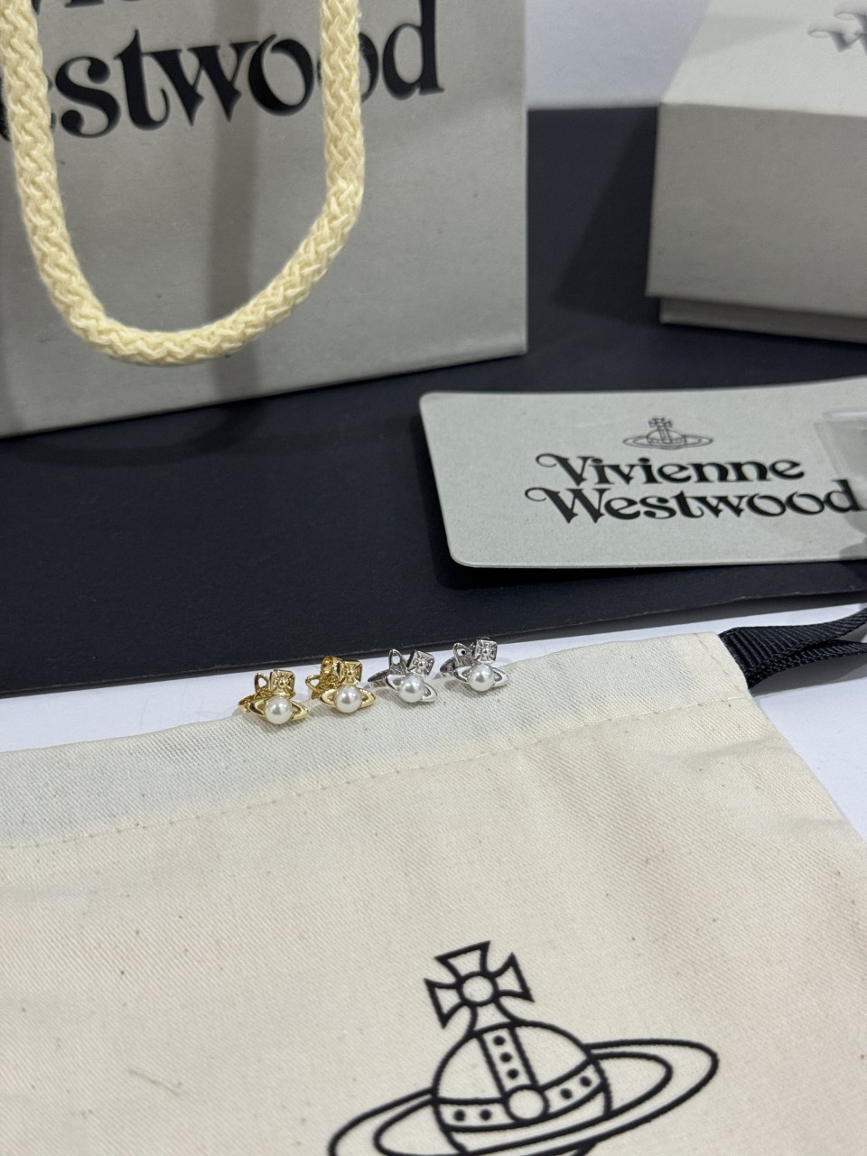 비비안웨스트우드 Vivienne Westwood 발비나 Balbina 펄 이어링 귀걸이 #vvip공장