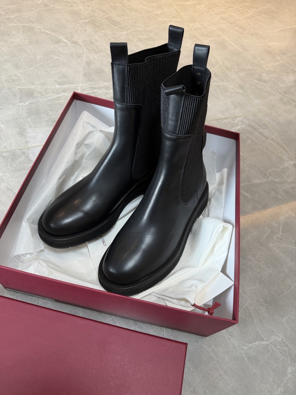 살바토레 페라가모 Salvatore Ferragamo 첼시부츠 35~39