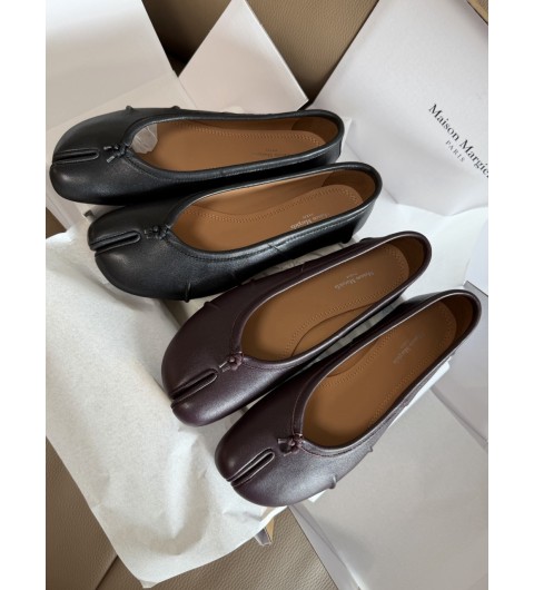 메종마르지엘라 블랙 가죽 뉴 타비 발레리나 S58WZ0127P6378/Q_MARGI-T8013 35~40