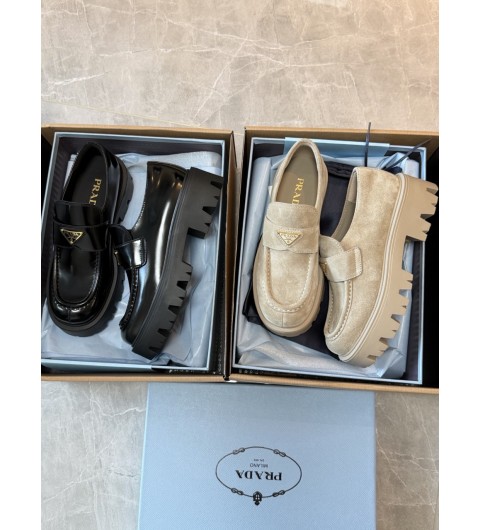 프라다 PRADA 로고 레더 플랫폼 로퍼 35~40 굽 5cm