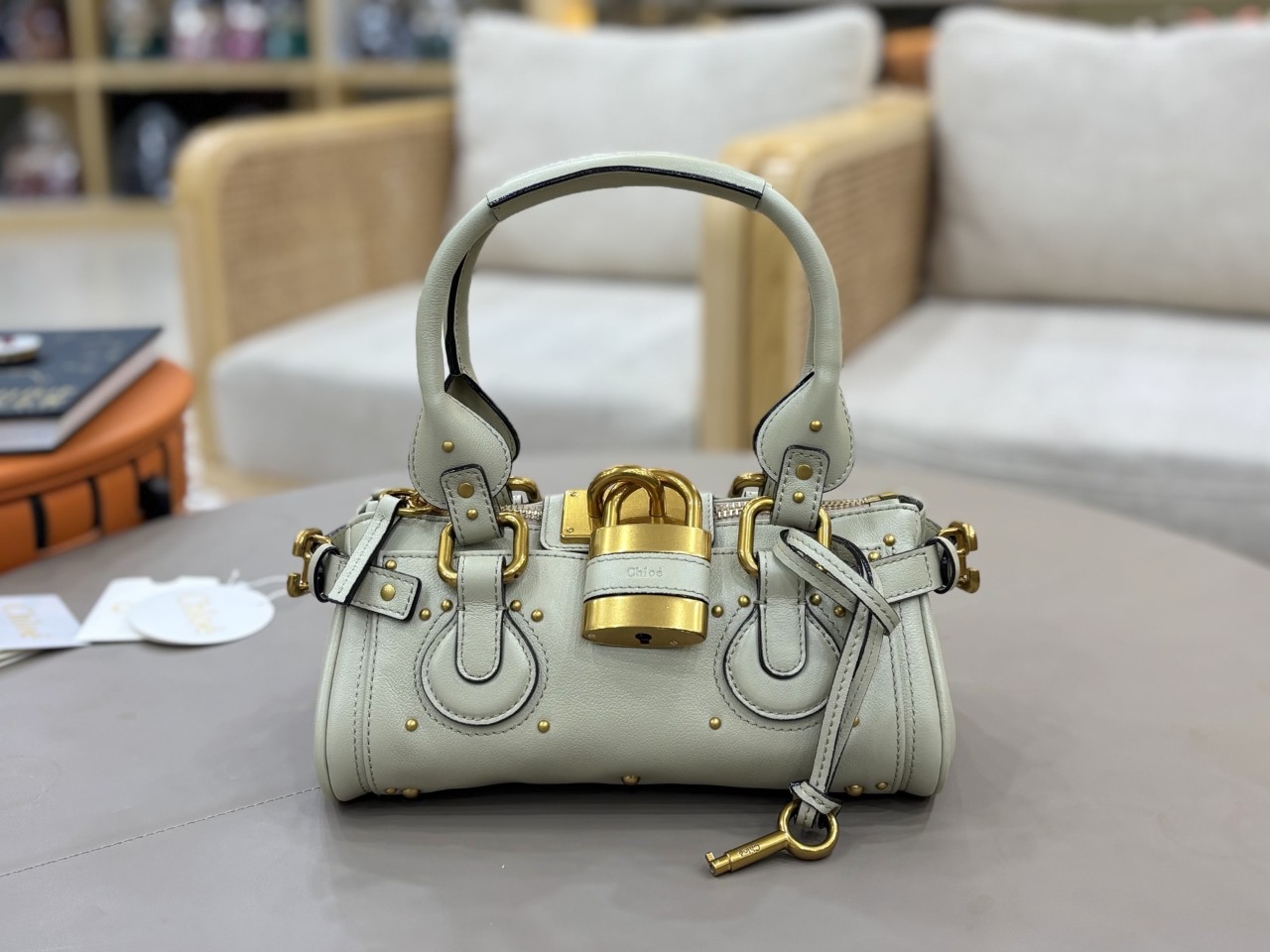 25 FW 끌로에 패딩턴 레더 백 스몰/라지 CH25WS802P75209 TP444824128 스몰 26*12*12cm / 라지 36*18*16cm