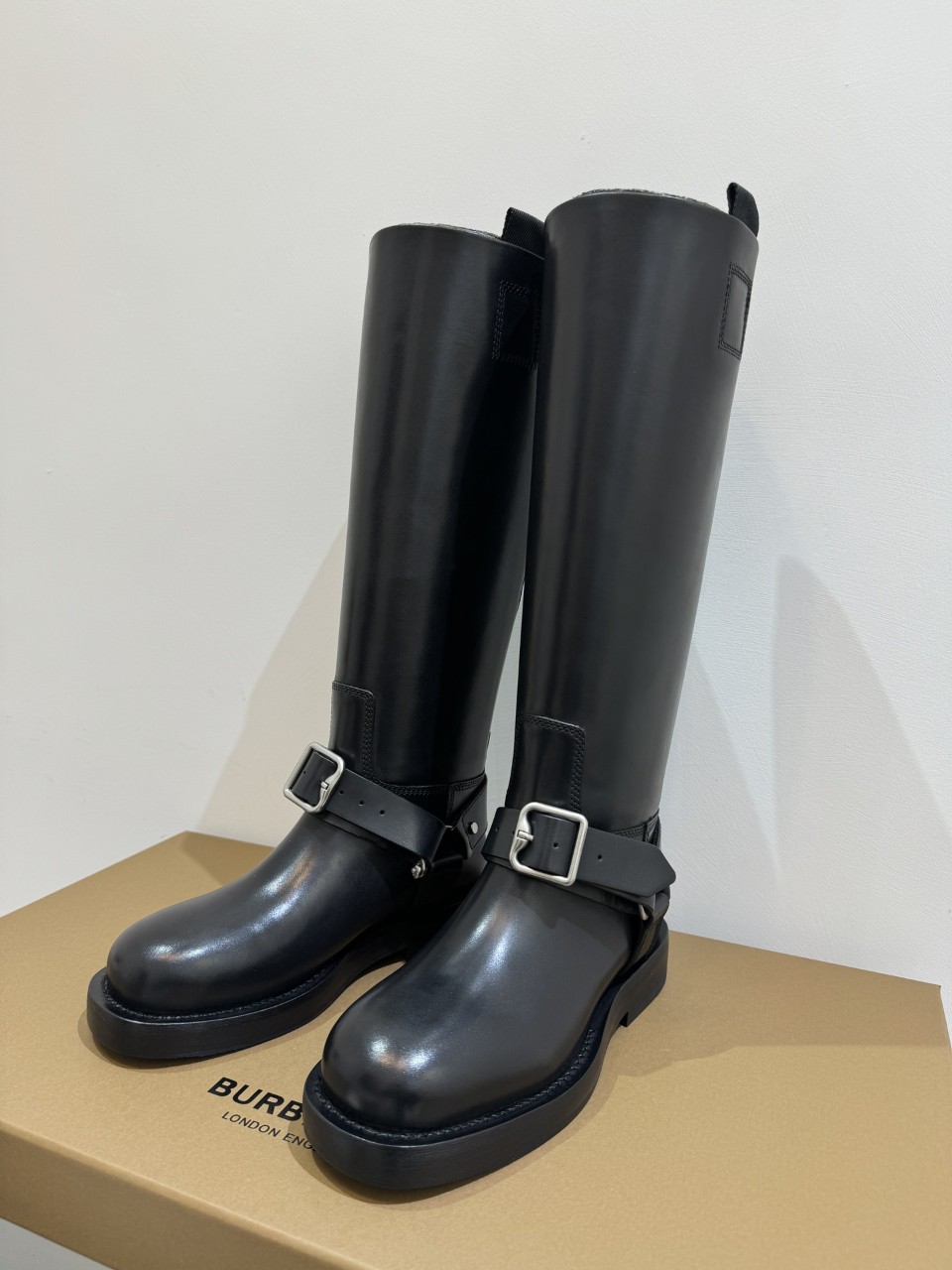 버버리 BURBERRY 레더 새들 하이 부츠 35~40