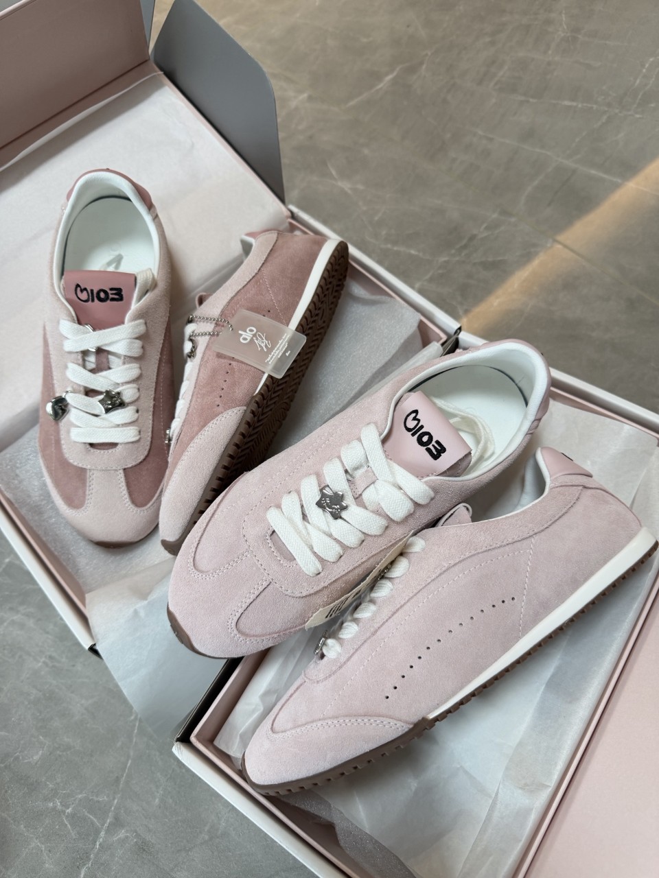 알로 요가 x 지수 선셋 스니커즈 신발 블룸 핑크 Alo Yoga x Jisoo Sunset Sneaker Bloom Pink A0947U 35~40