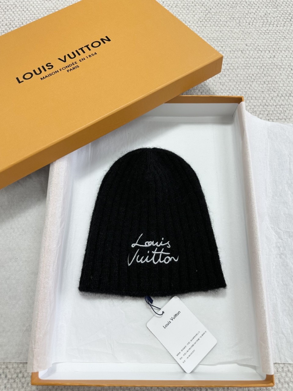 루이비통 25FW LV 스크립트 비니 M97804 (블랙) #타지아