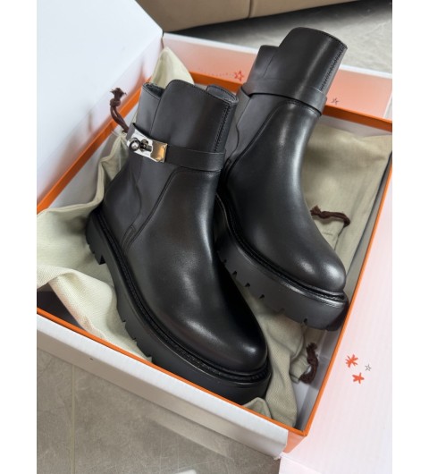 에르메스 랜드 앵클 부츠 & 누아 Hermes Land Ankle Boots & Noir 부츠 H252104Z02 35~40