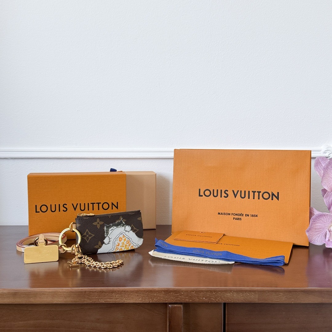 루이비통 LOUIS VUITTON 폰홀더 M25919 6.5*1*12cm