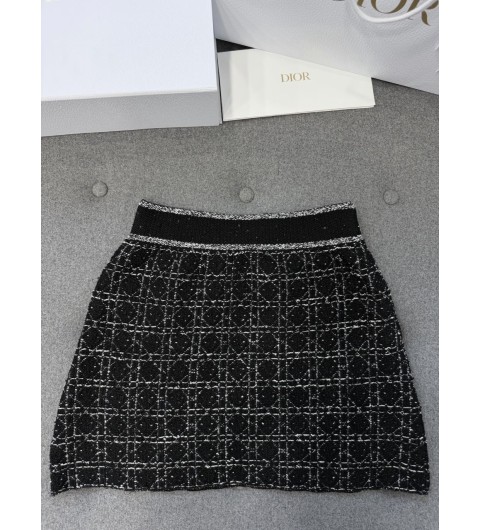 디올 매크로까나쥬 테크니컬 코튼 니트 플레어 미니스커트 블랙 화이트 424J03AM752-X9101 38 40 42