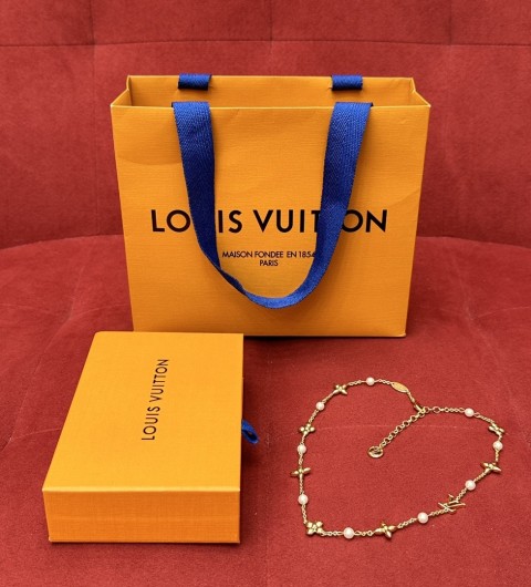루이비통 LOUIS VUITTON LV 아이코닉 목걸이 네크리스 #폭스샵