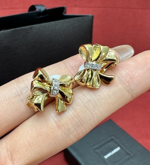 생로랑 SAINT LAURENT 골드 리본 이어링 귀걸이 #폭스샵