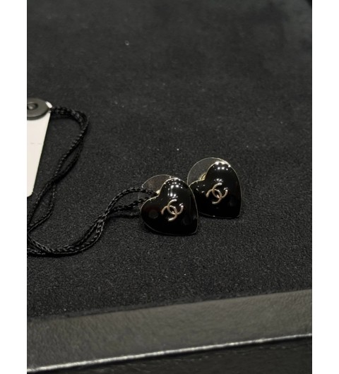 샤넬 25 시즌 하트 귀걸이 여성 이어링 블랙 핑크 #폭스샵