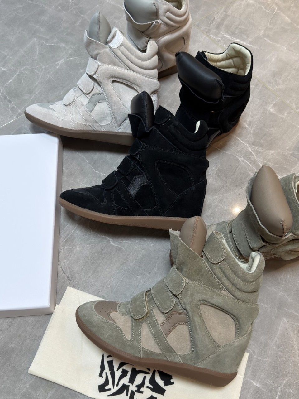 25FW 이자벨마랑 베켓 스웨이드 스니커즈 50mm BK0010FAA1E19S TP424892297 35~40