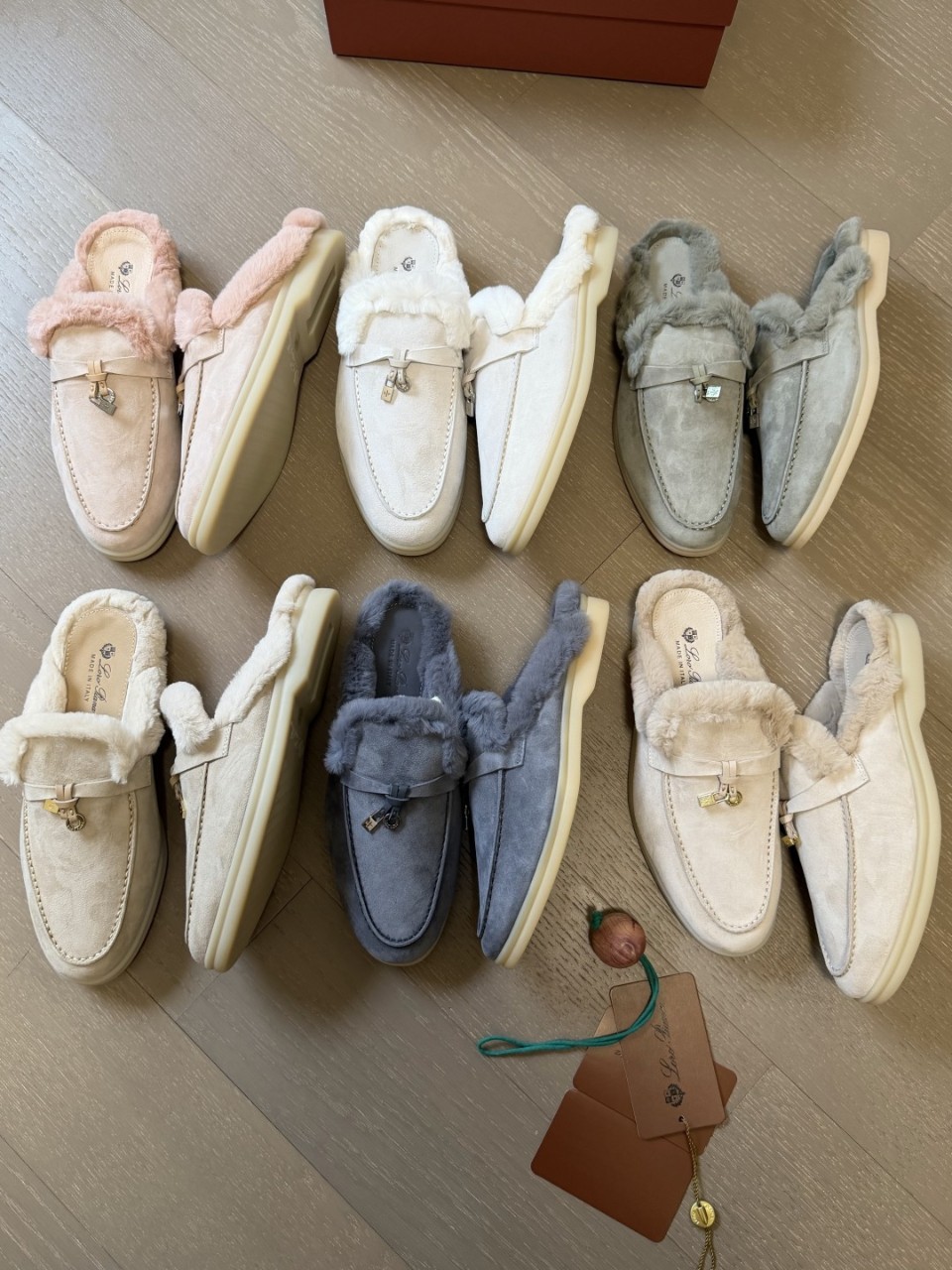 로로피아나 Loro Piana 참스 워크 바부슈 퍼 블로퍼 로퍼 뮬 6색상 FAM5320 35~42