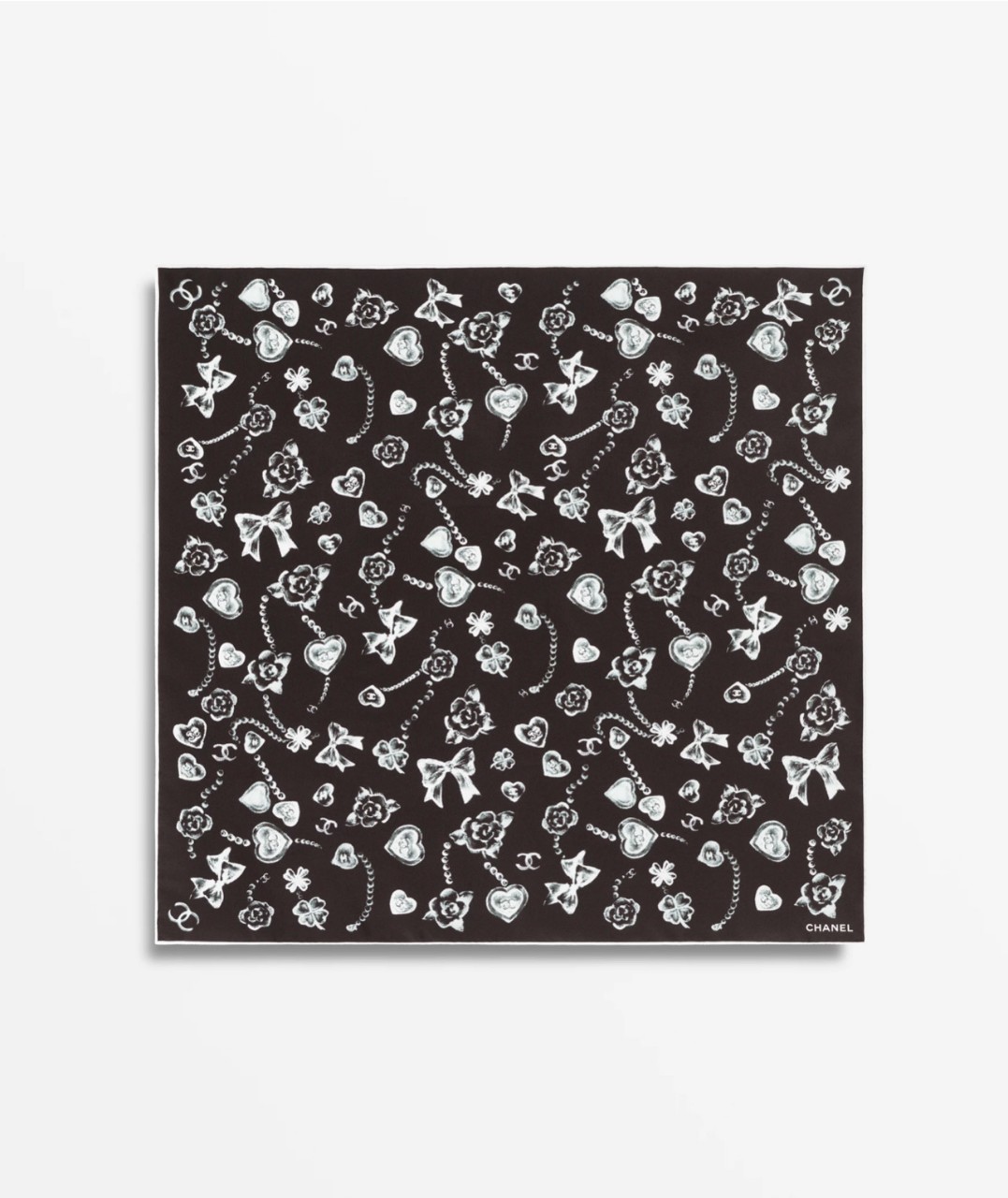 샤넬 실크 트윌 스퀘어 스카프 화이트 블랙 AAB294-B21544-U2909 90*90cm 100%실크