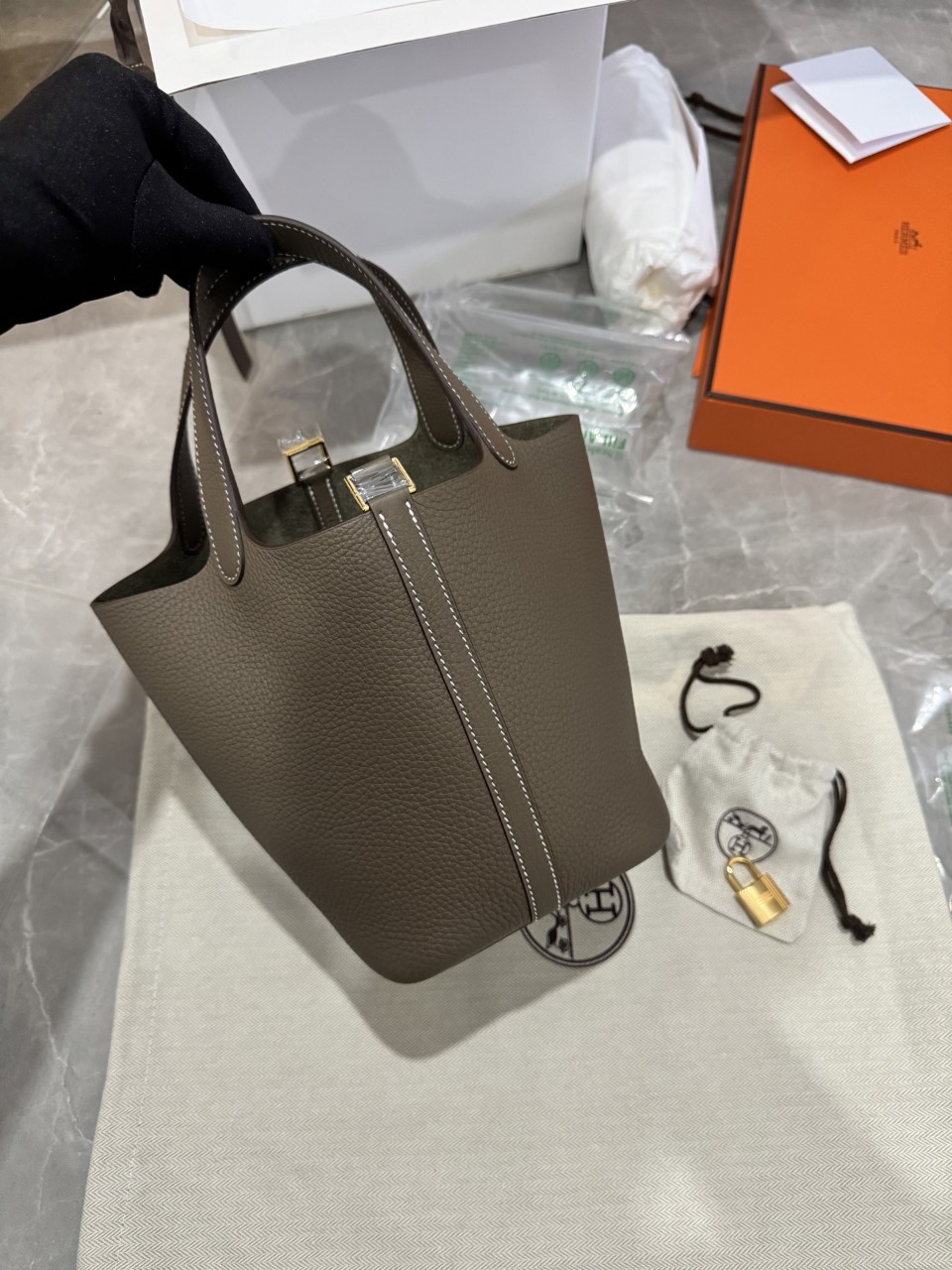 에르메스 피코탄 18 에토프 금장 토트백 #vvip공장