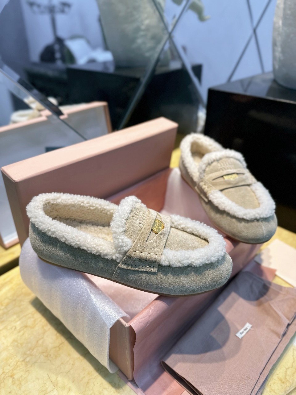 미우미우 MIU MIU 스웨이드 로퍼 5D273E 35~40 #해피샵