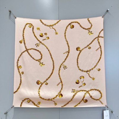 CELINE 셀린느 스퀘어 - 체인 태슬 실크트윌 스카프 90*90cm 트윌실크 100%