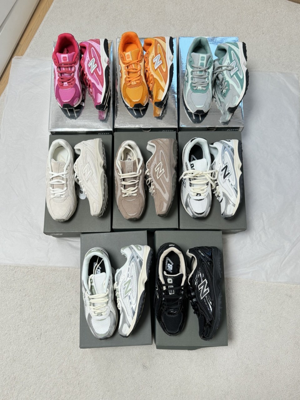 뉴발란스 New Balance 204L 실버 메탈릭 스니커즈 운동화 8컬러 36，36.5，37，38，38.5，39，40，40.5，41，42，42.5，43，44，44.5 , 45