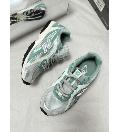뉴발란스 New Balance 204L 실버 메탈릭 스니커즈 운동화 8컬러 36，36.5，37，38，38.5，39，40，40.5，41，42，42.5，43，44，44.5 , 45
