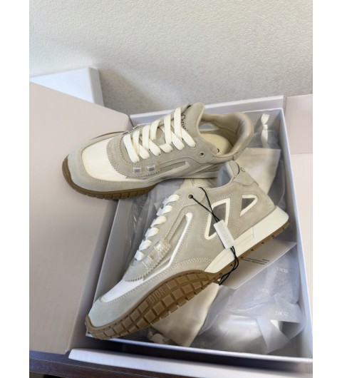 디올 테크 스니커즈 스웨이드 카프스킨 앤 트랜스패런트 메쉬 화이트 Dior Tech Sneakers Suede Calfskin And Transparent Mesh White KCK506SUE-S03W 35~40