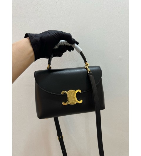 셀린느 틴 니노백 서플 카프스킨 블랙 토트백 118113FXK-38NO Celine Teen Nino Bag In Supple Calfskin Black 20*13*8cm #vvip공장