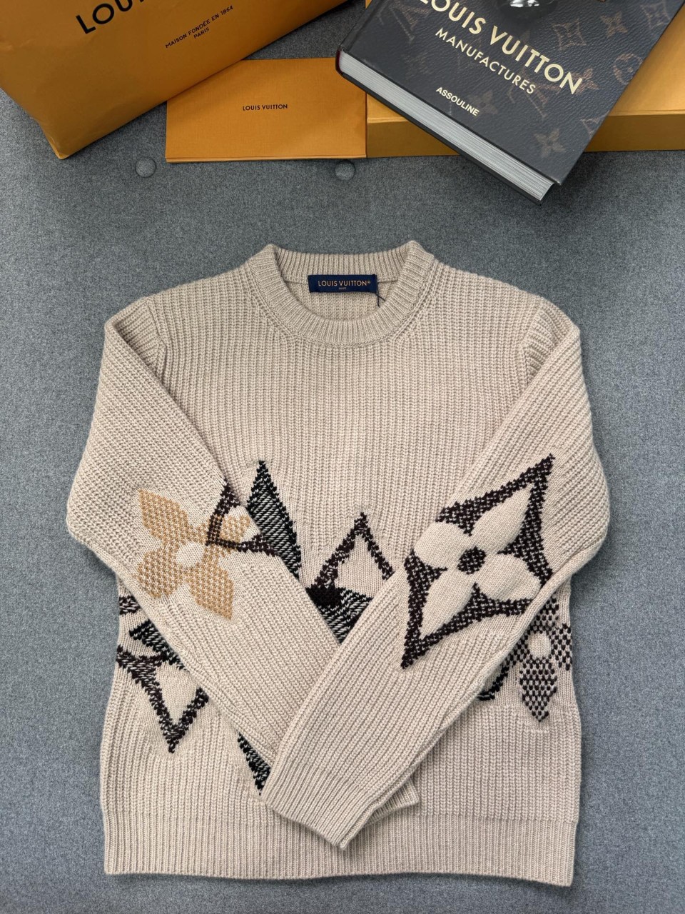 루이비통 그래픽 니티드 크루넥 1AJBVV S M L XL