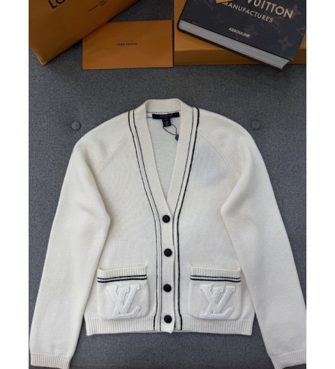 루이비통 여성 스트라이프 액센 트 가디건 1AJJKH S M L