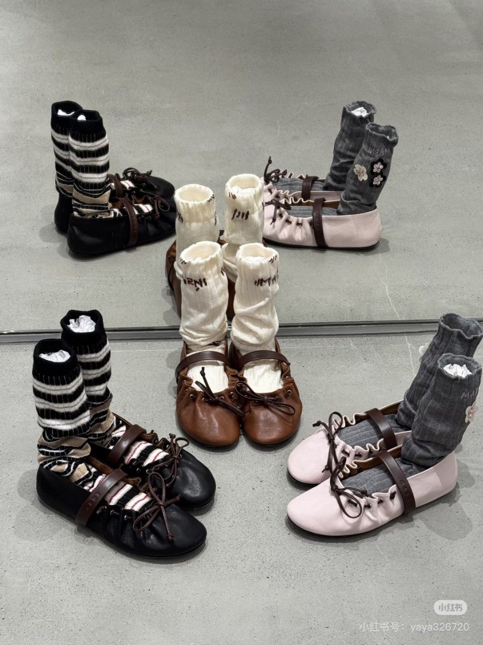 Marni 26 S/S 마르니 레더 플랫슈즈 슈즈 BAMS006400 P1186 B0111869834