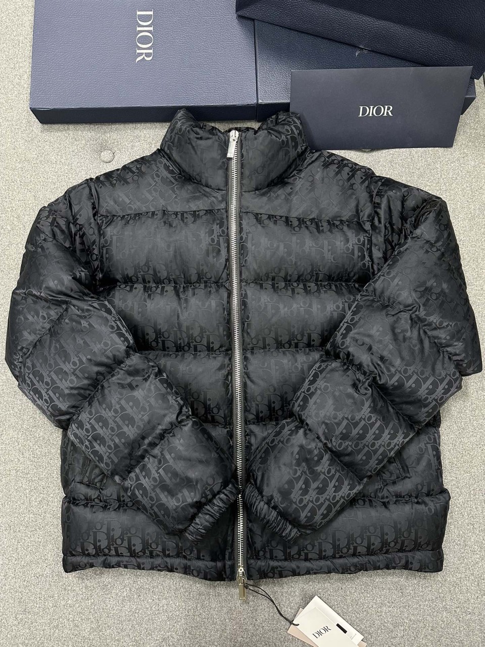 디올 오블리크 다운 자켓 블랙 나일론 자카드 숏패딩 아우터 943C449A4462-C989 48 50 52 54