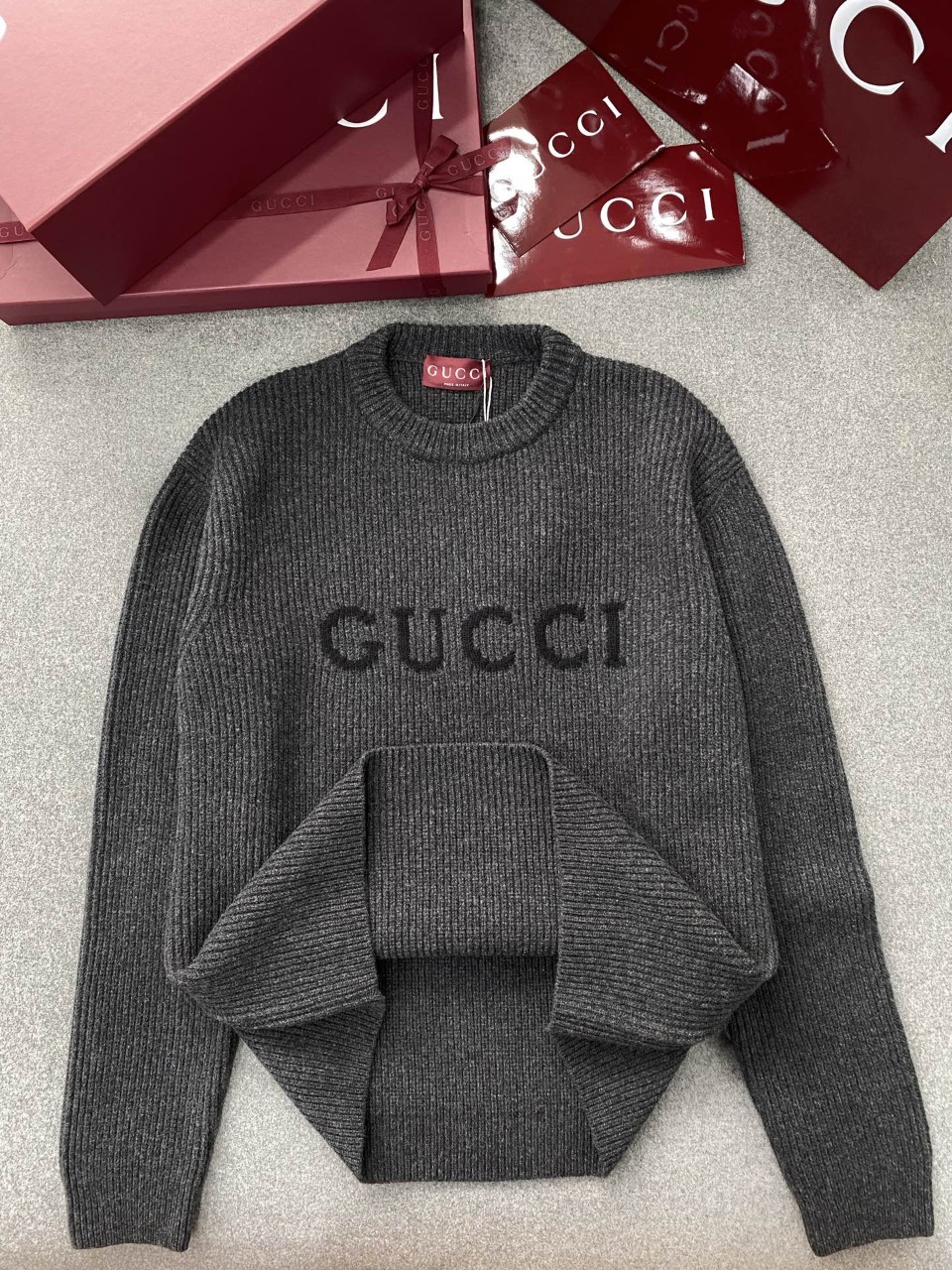 구찌 라운드넥 니트 스웨터 833499XKEYJ1043 S M L XL