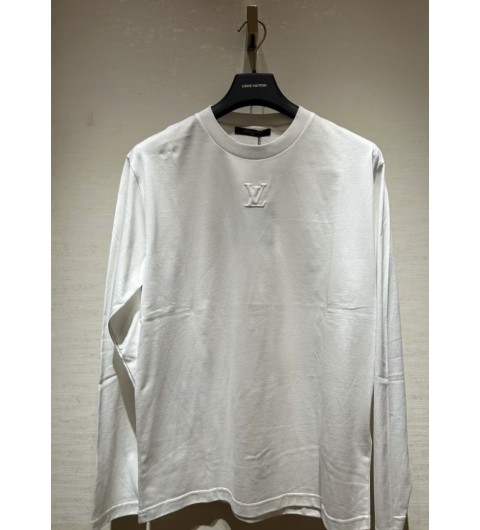 루이비통 1AGJQG 엠보스드 LV 롱 슬리브드 티셔츠 S M L XL