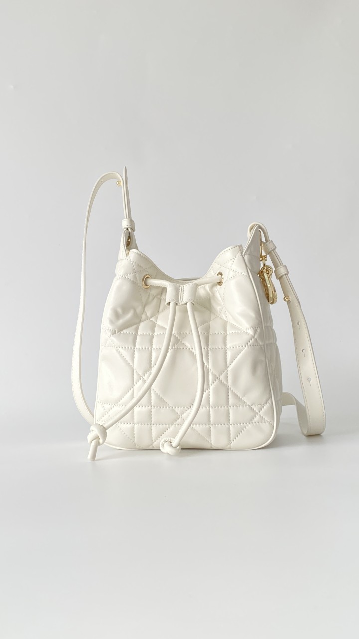 디올 디모션 스몰 매크로 까나쥬 숄더백 크로스백 M2851ONWP 18*20*11cm