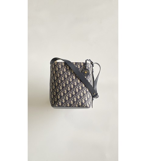 디올스타 미니 버킷 백 디올 오블리크 자카드 블루 크로스백 가방 Diorstar Mini Bucket Bag Dior Oblique Jacquard Blue S4321UTZQ-M928 20*15*24cm