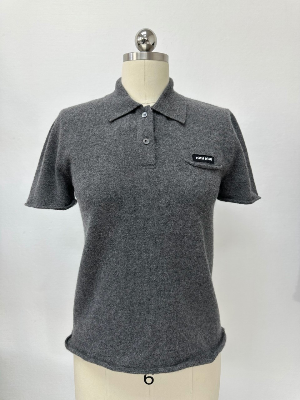 미우미우 스웨터 MML01V 19DJF0480 Gray 36 38 40 #타지아