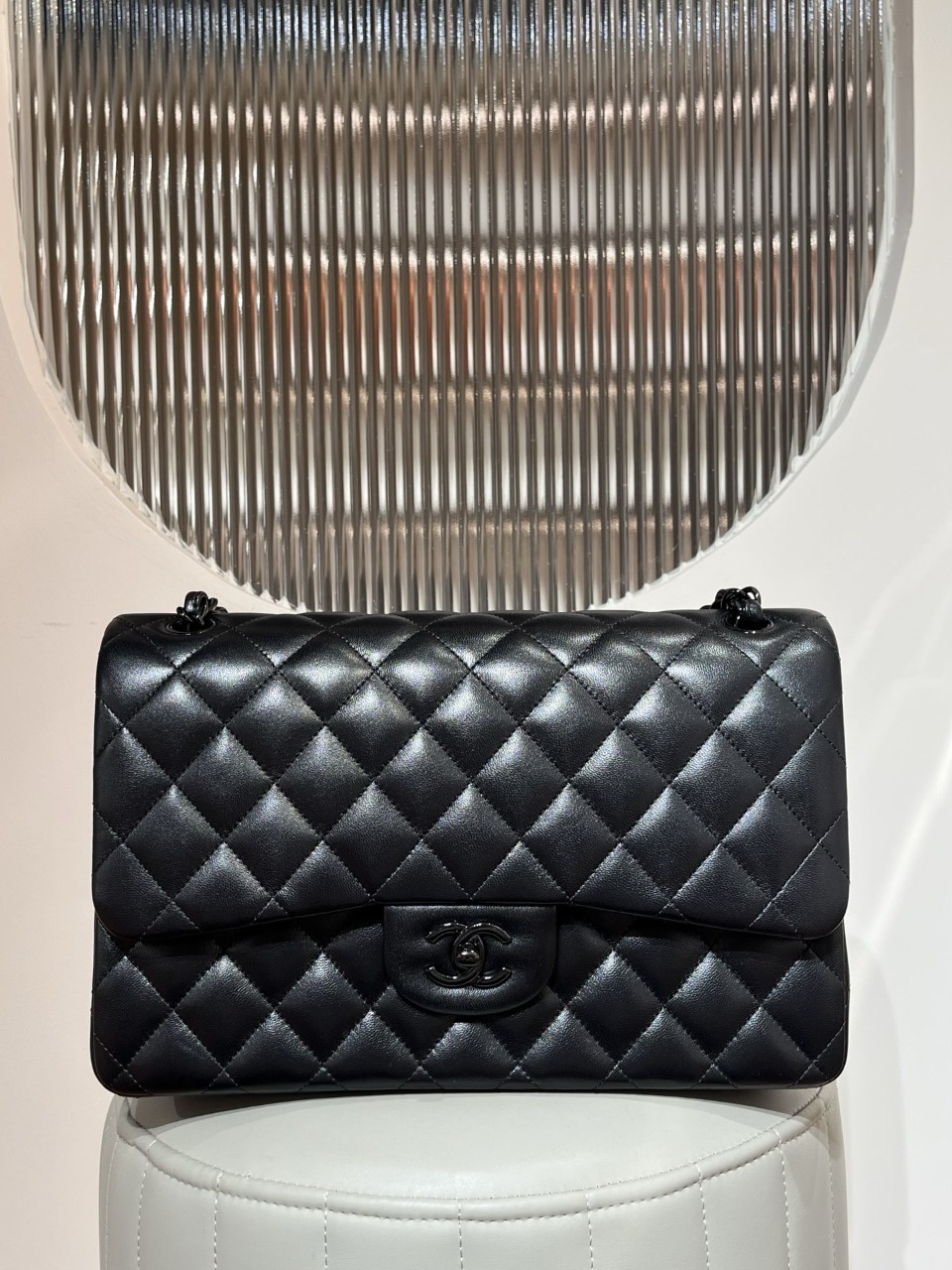 샤넬 A28600 올블랙 램스킨 클래식 라지(점보) 숄더백 30cm #지존샵