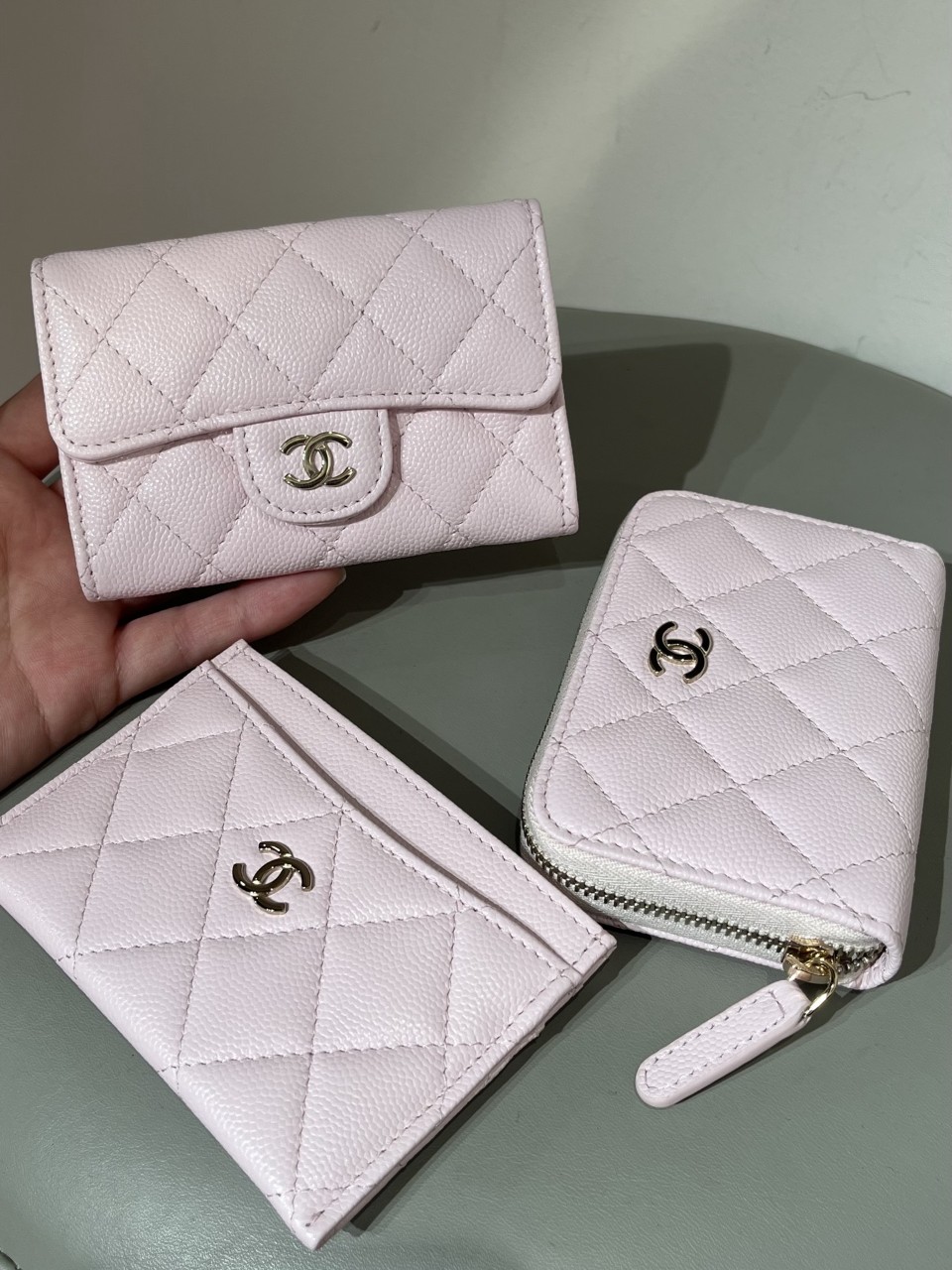 샤넬 CHANEL 라이트 핑크 캐비어 가죽 지퍼돌이 카드지갑 똑딱이 카드홀더 #지존샵