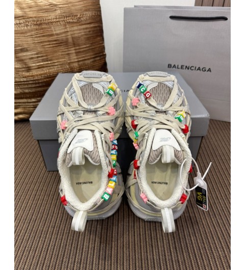 발렌시아가 3xl 익스트림 레이스 스니커즈 에그쉘/멀티컬러 35~46