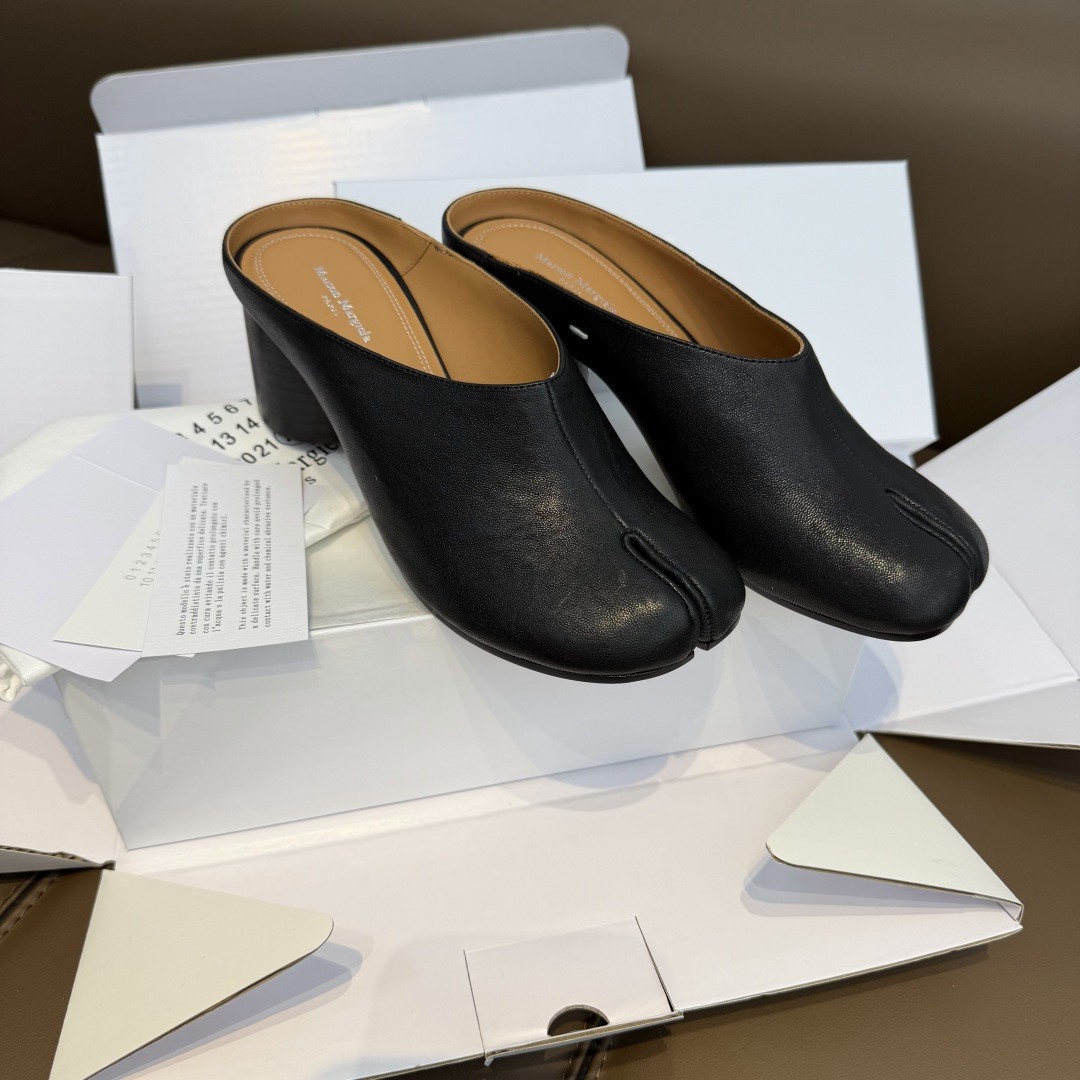 메종 마르지엘라 Maison Margiela 타비 데콜테 뮬(Tabi Décolleté Mules) 35~40