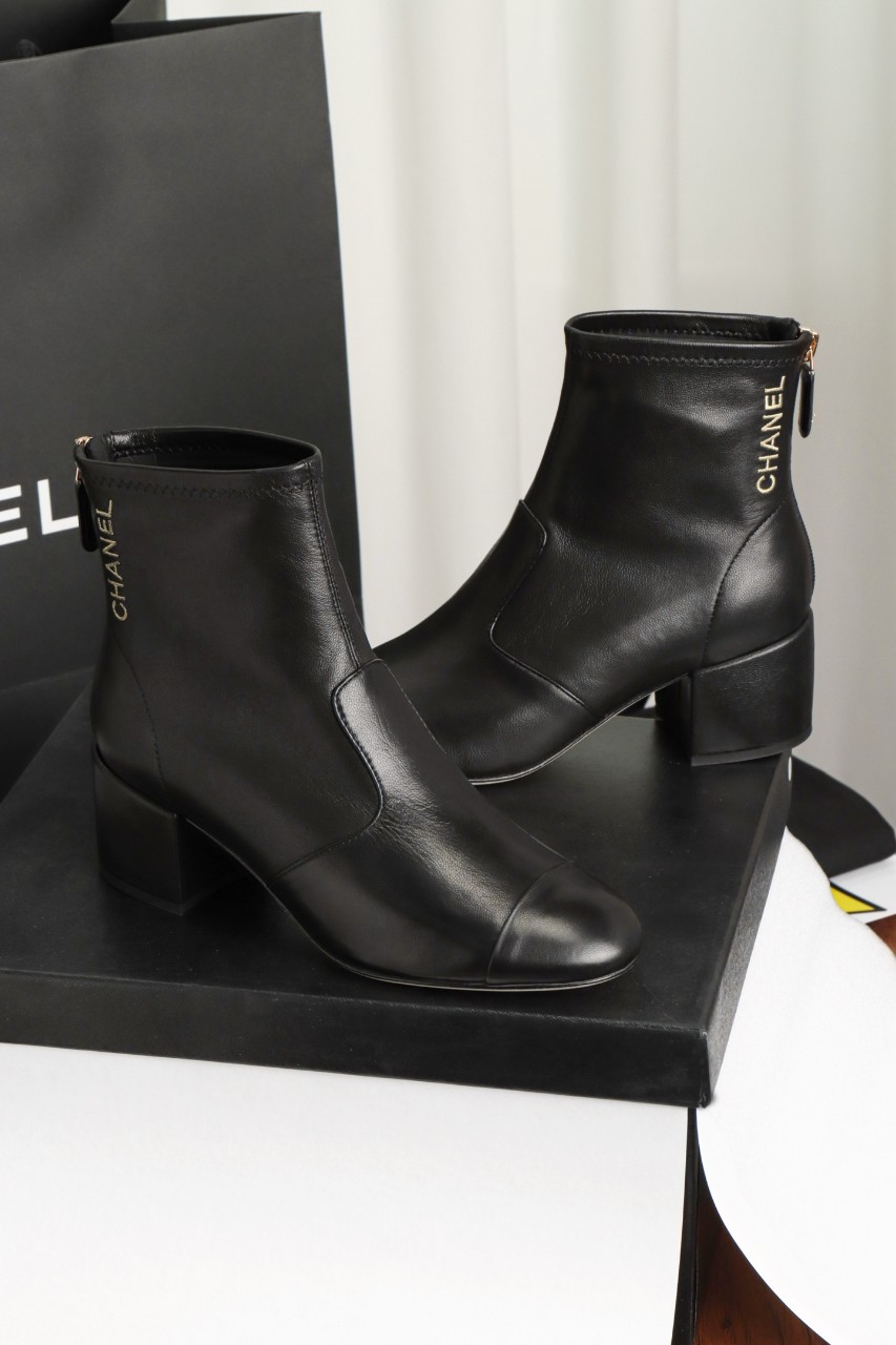 샤넬 Chanel 로고 앵클부츠 35~41